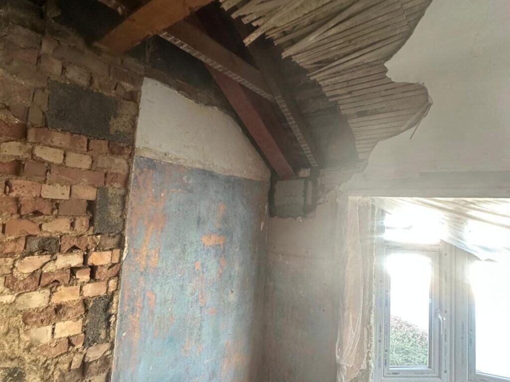 Four Chimney Breast Removals and Support Column in Hillingdon, UB10 project image