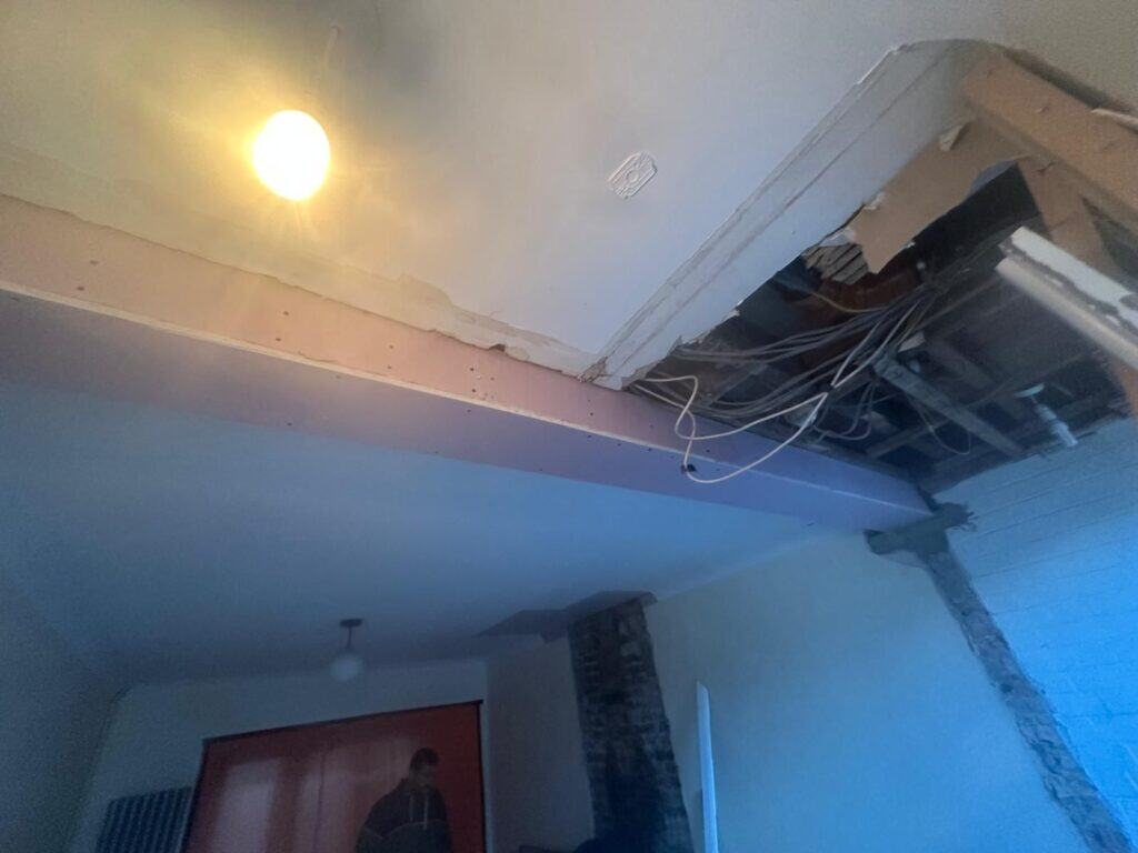 Two Chimney Breasts and Load-Bearing Wall Removed in Dagenham, RM8 project image