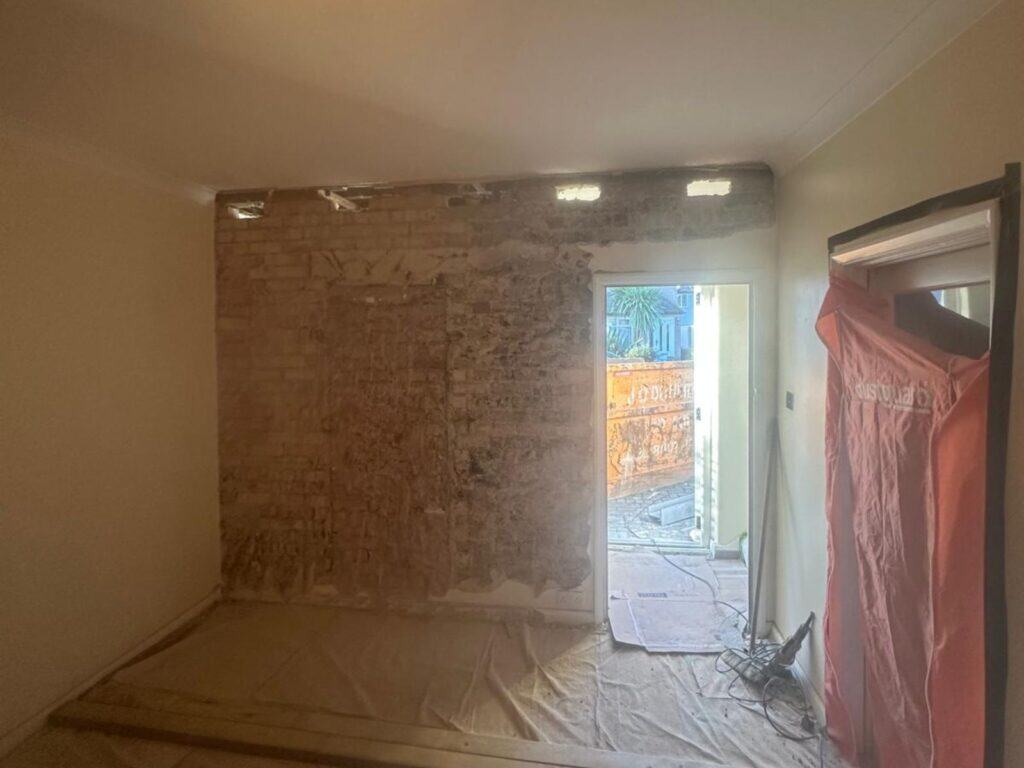 Two Chimney Breasts and Load-Bearing Wall Removed in Dagenham, RM8 project image